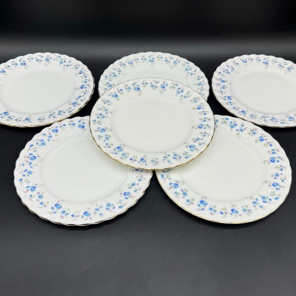 Royal Albert Memory Lane 6" Bread Butter Plates(Set of 6) Bone China England - Picture 2 of 4